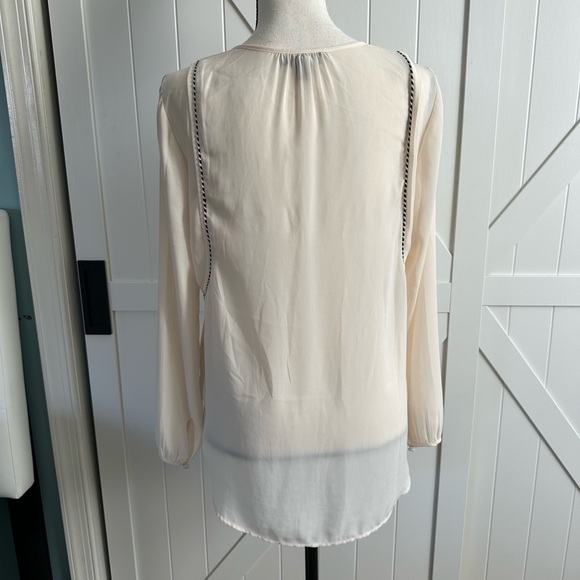 J. Crew Cream Long Sleeve Blouse Top Shirt with Black Trim Size 4 - Picture 3 of 7